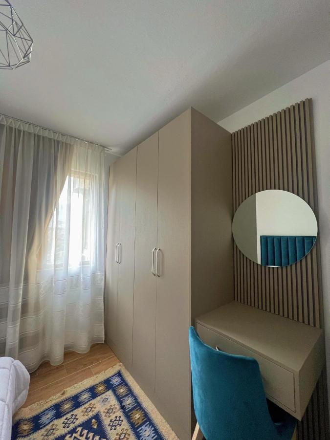 Central City Apartment Tirana Exteriör bild